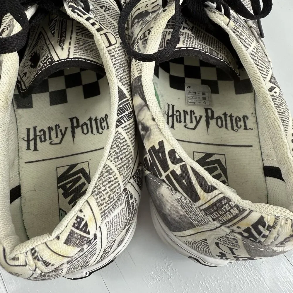 VANS x Harry Potter Comfycush Era Daily Prophet Men's 9.5 Skate Shoes